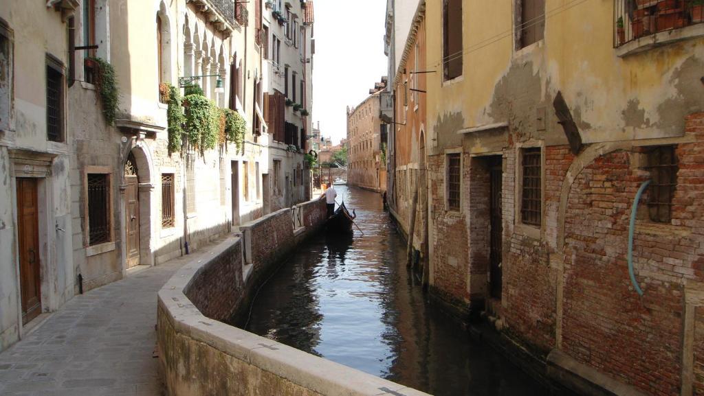 With Children In Venice * Mestre